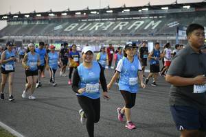 BIB: 52371, 52610
                            <button type="button" onclick="openModal(10465398)" class="btn btn-primary btn-sm float-right btn-popup" data-toggle="modal" data-target=".modal-high-quality">
                        <i class="fas fa-shopping-cart"></i> Add to Cart
                    </button>
                                            <button type="button" onclick="isThisMe(10465398, true)" class="btn btn-success btn-sm float-right btn-popup btn-isme hidden" data-toggle="tooltip" data-placement="bottom" title="นี่คือรูปของคุณใช่ไหม คลิกที่นี่เพื่อเอาเข้าอัลบั้ม">
                        <i class="fas fa-plus"></i> Add to album
                    </button>
                    <button type="button" onclick="isThisMe(10465398, false)" class="btn btn-warning btn-sm float-right btn-popup btn-isnotme hidden">
                        <i class="fas fa-ban"></i> Remove from album
                    </button>